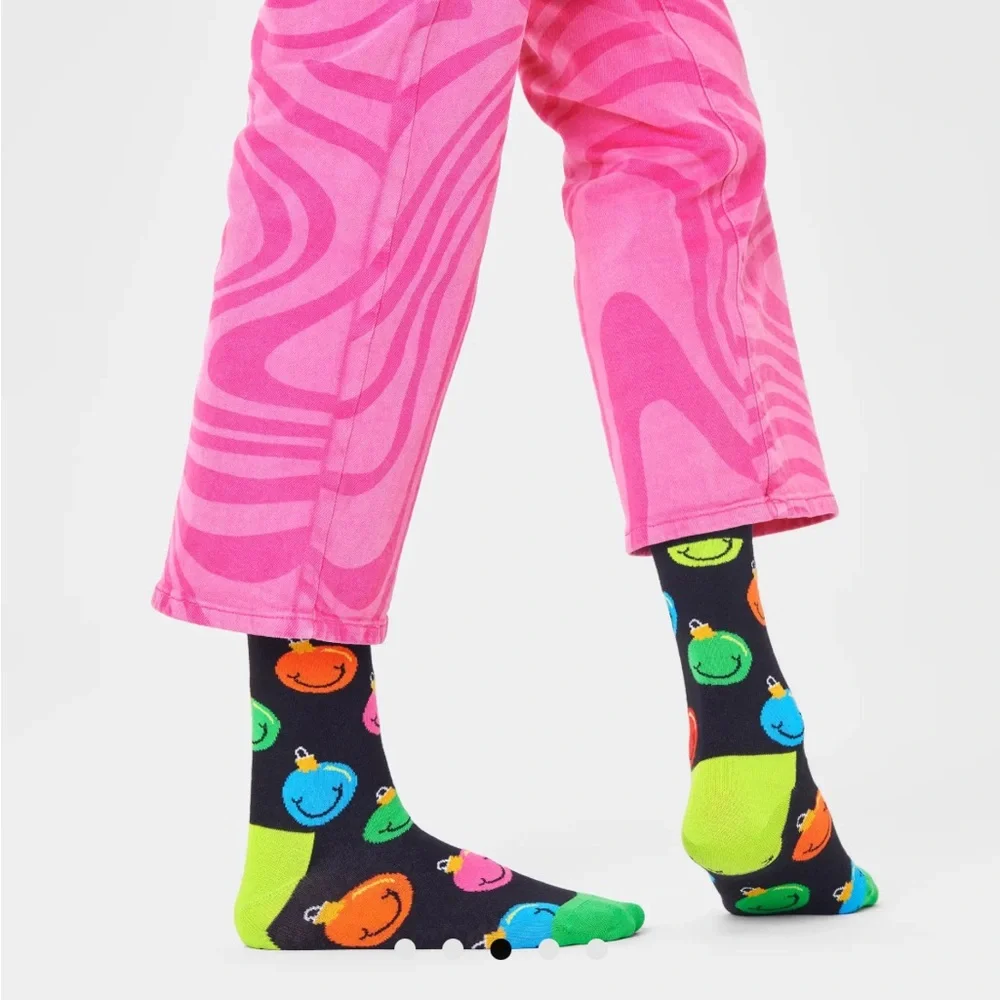 NWOT Happy Socks Jingle Smiling Socks in Size 4-7